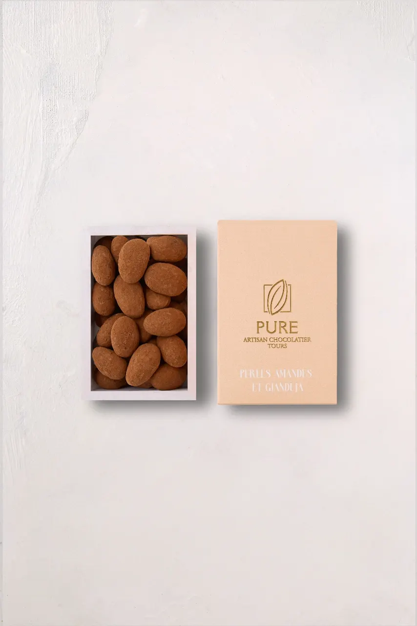 Amandes enrobées de Gjanduja